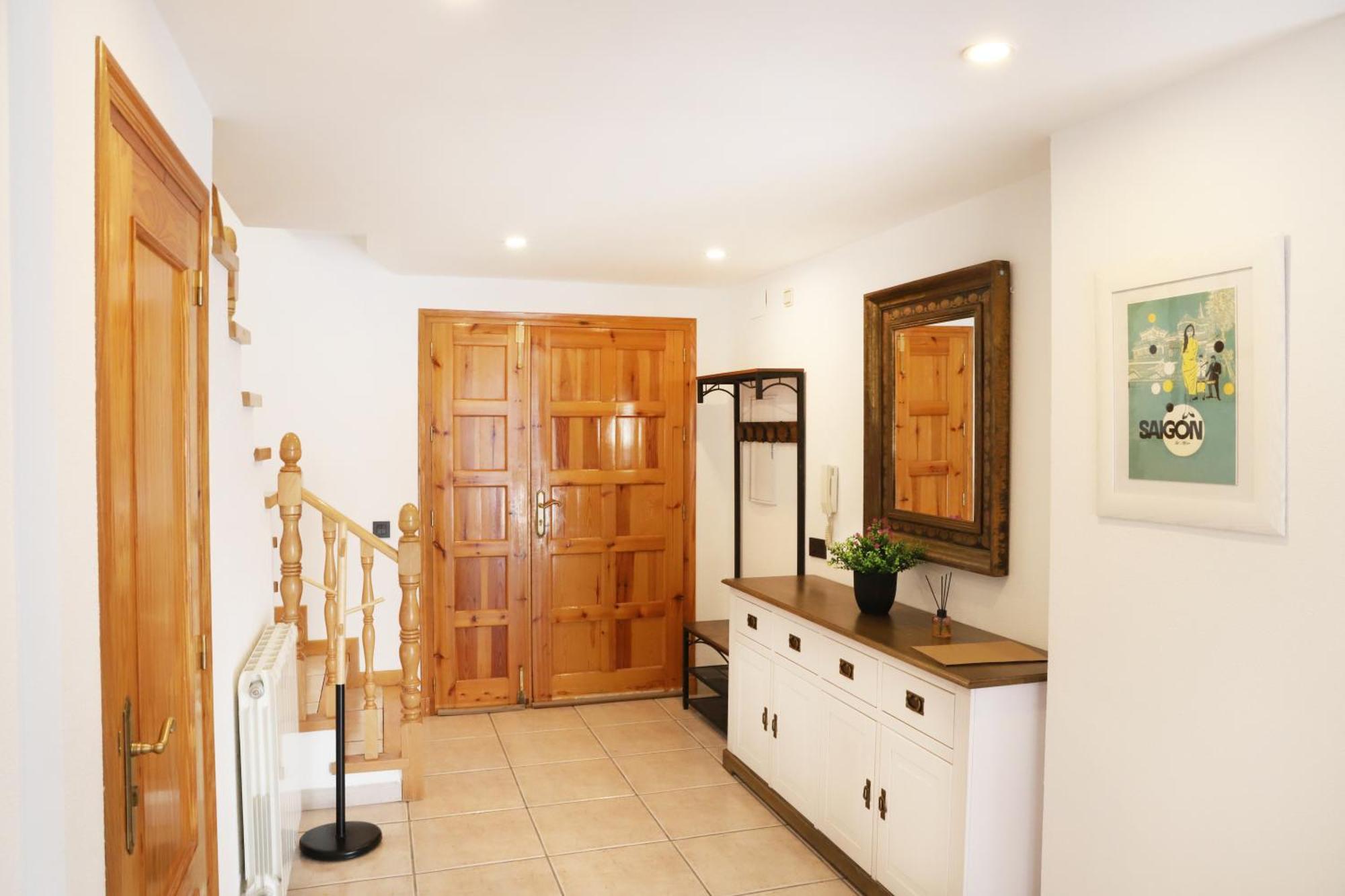 Villa San Lure Хака Екстериор снимка